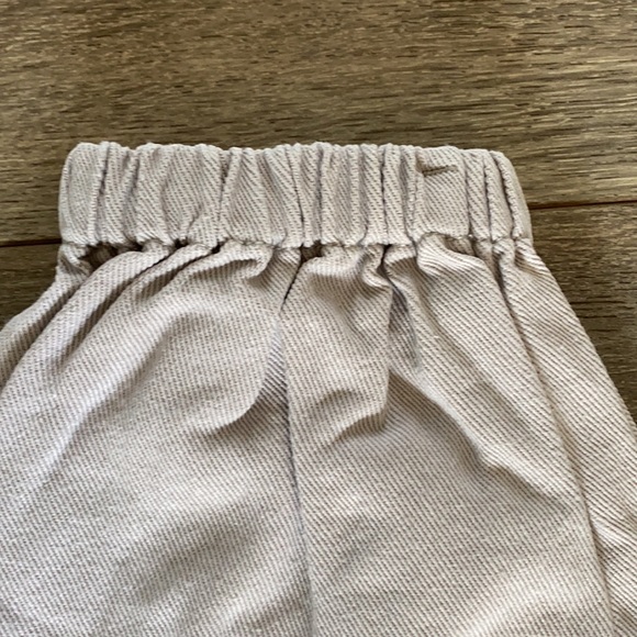 High Waisted Riot Jean - Picture 4 of 5